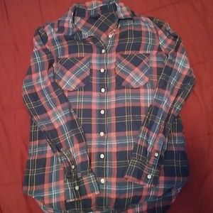 Plaid long sleeve shirt
